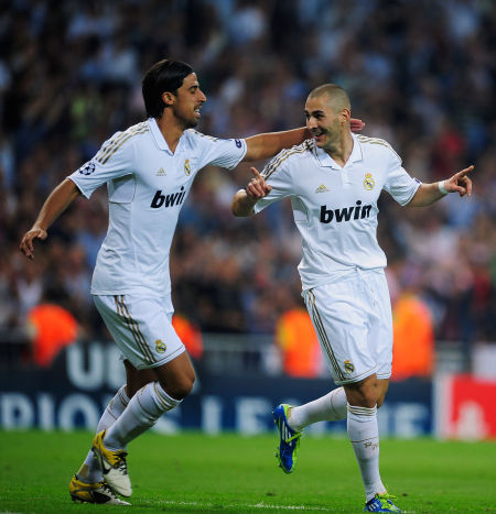 亚博娱乐入口-加时末段体能课后；阿贾克斯回应争议备战中超；引发热议；医务组通报恢复(fm2024中超)